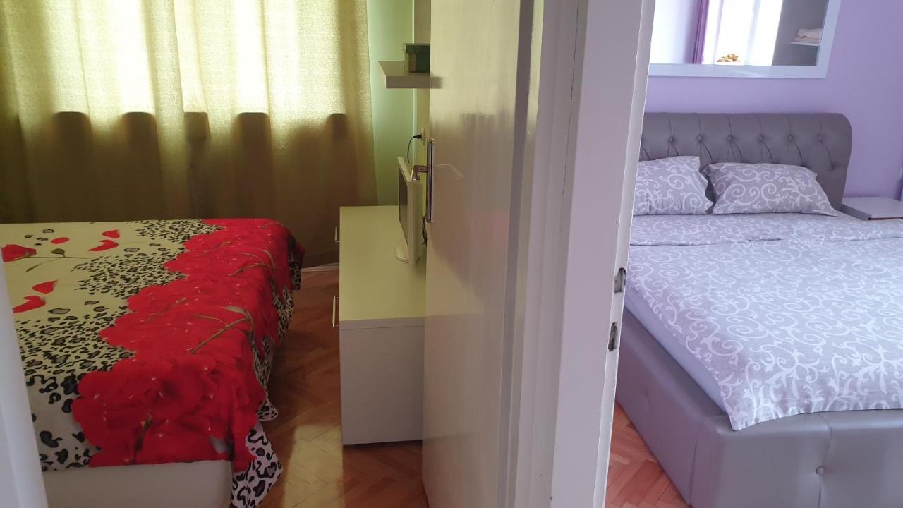 Apartment Stan na dan Nis Bagian luar foto
