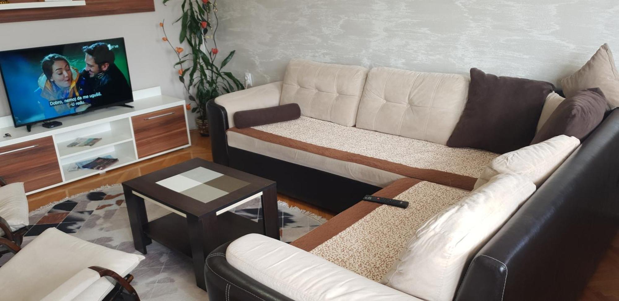Apartment Stan na dan Nis Bagian luar foto